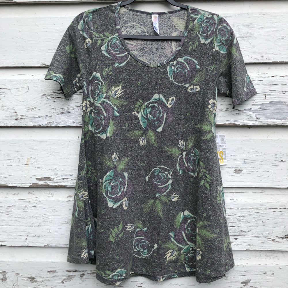 🌵 3/$10 LuLaRoe Perfect T XXS 0-6 flowy swing top